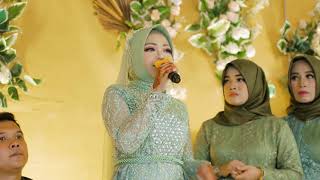 MOMEN PERNIKAHAN MENGHARUKAN (tiara anggun wedding)