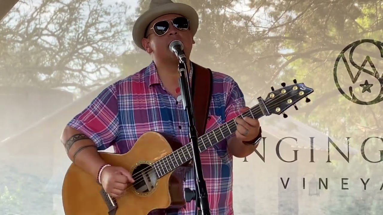 Sitting on the dock of the bay-Acoustic cover by Andy Garcia