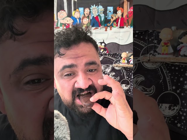 Eti Browni’yi yavaşça kesip yiyorum 🤤🍫 #asmr #browni #çikolata #tatlıasmr