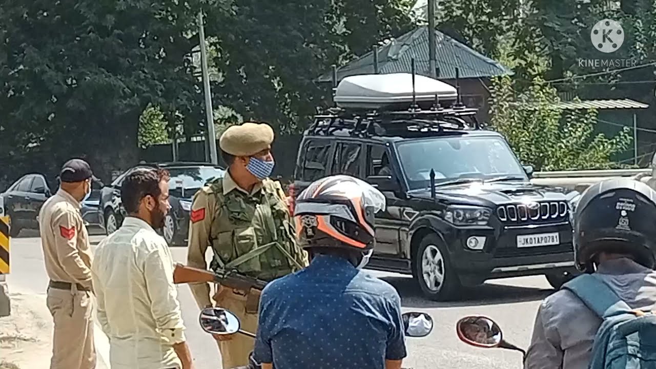 VVIP Movement in Srinagar