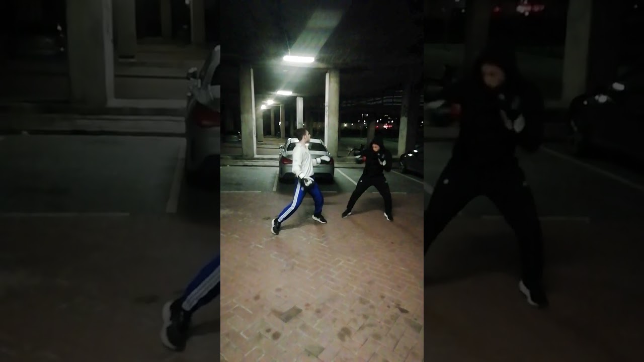 Bertarung Di Jalanan 