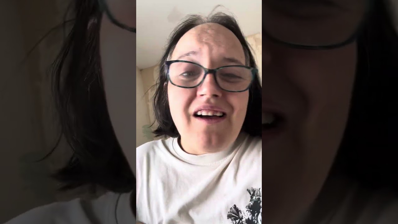 Welcome September with a lil shopping in Primark Cambridge - What you think ? Give me a comment 🖤🤍🖤🤍