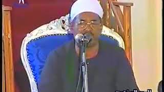 خير خلق الله طه....... مثل شمس ف ضحاها  هذه الدنيا نراها ......فى ضياء من محمد