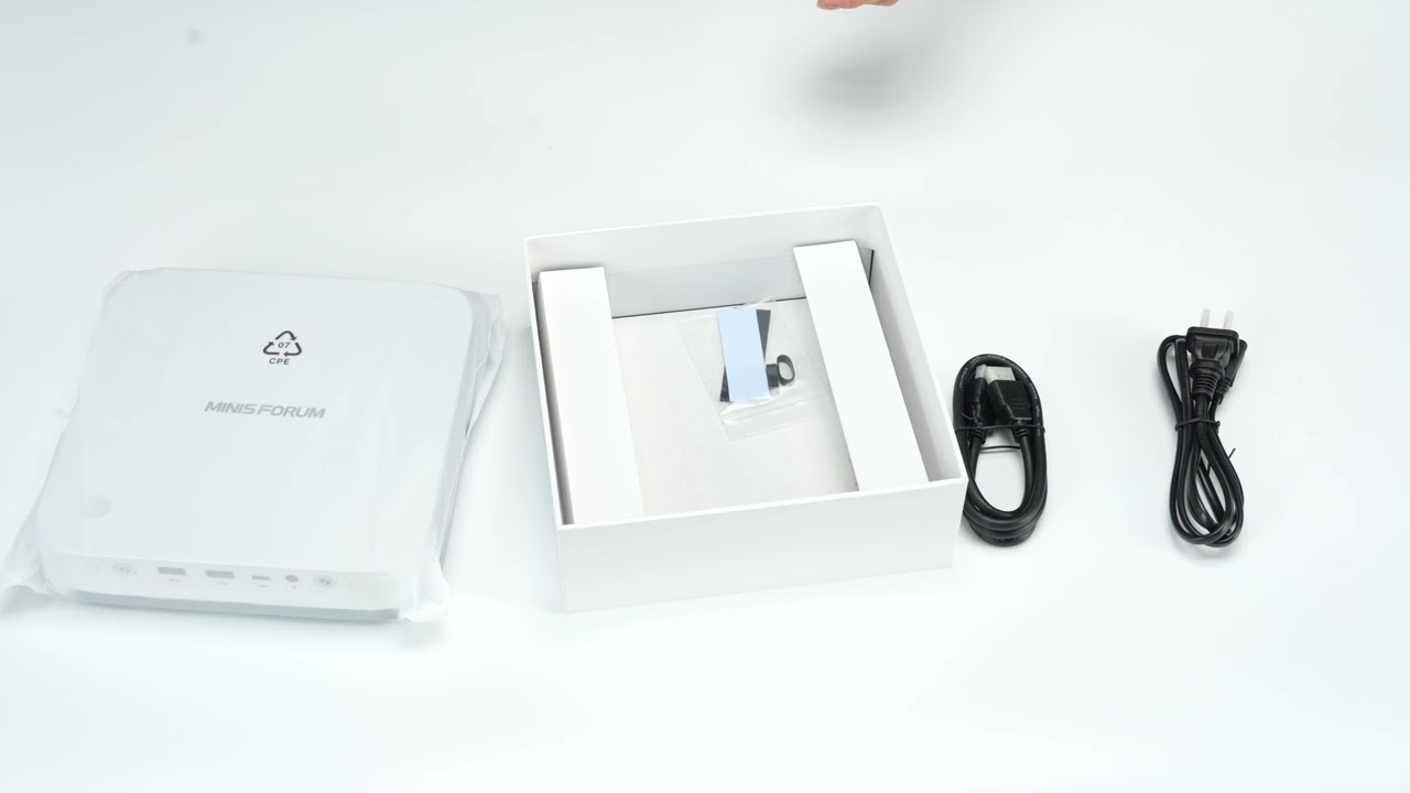 MINISFORUM AI X1 Pro-370 Mini PC AMD Ryzen AI 9 HX 370(12C/24T) unboxing.