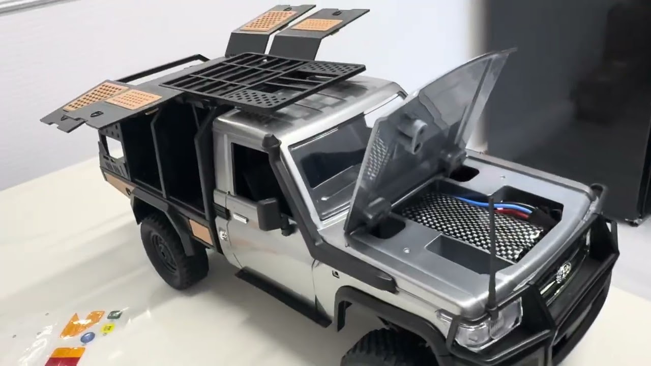 Toyota Land Cruiser rc truck #toyota #landcruiser #offroad #4x4 #automobile #toys 