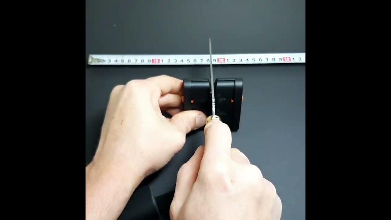 Точилка Вулканус твердость 93HRC против ножа "Белка" 56HRC