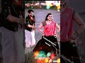 #love_status Yekutti munalani pinnalana vanthalae#whatusupstatus #lovestory#love#loverl#ove music(2)