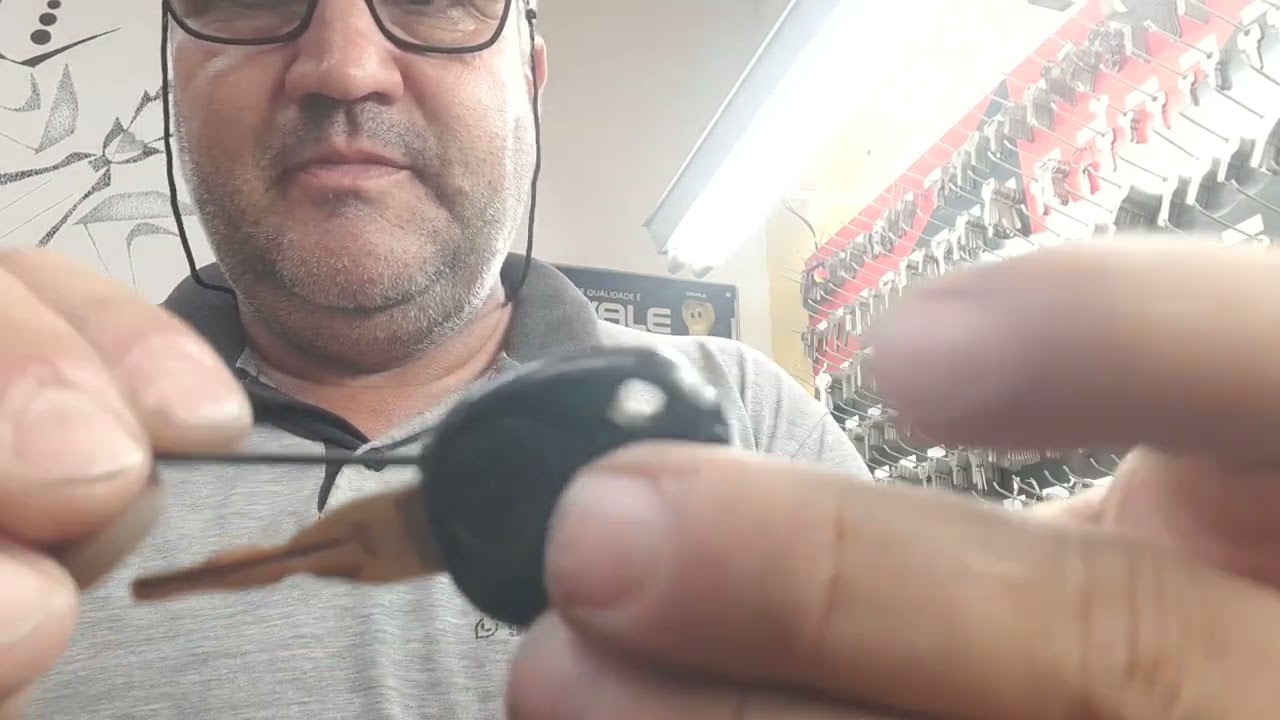 Como retirar o transponder da chave sem quebrar,não é tão simples