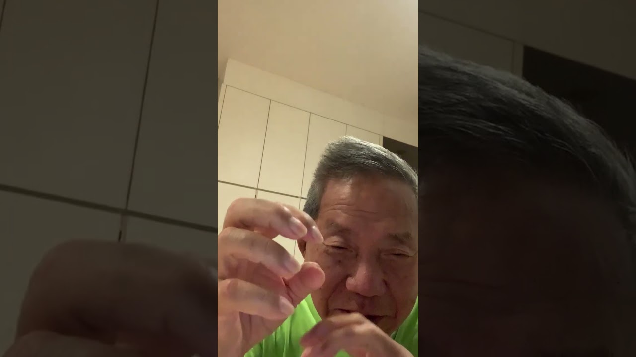 Deng XiaoPing - Tio Bukie “maju membuka diri”