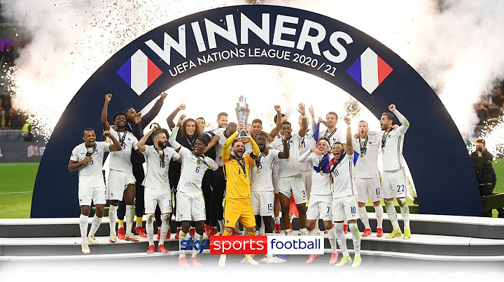 France lift the UEFA Nations League trophy! 🏆👏