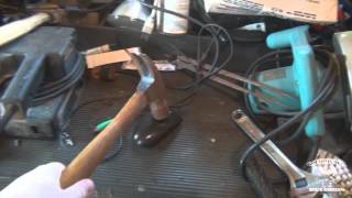 KLIVE KRAVEN DESTROYS A PC MOUSE WITH HAMMER