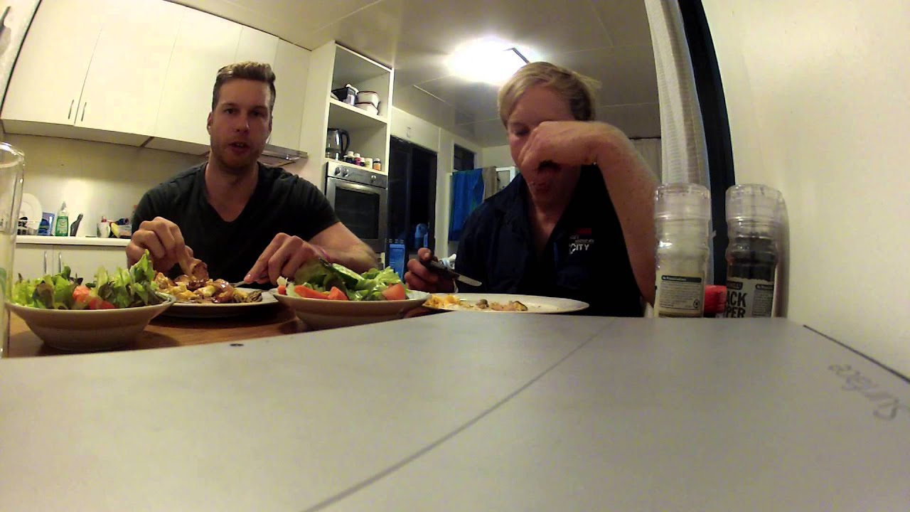 Donga Life - First Official Dinner (Vlog)