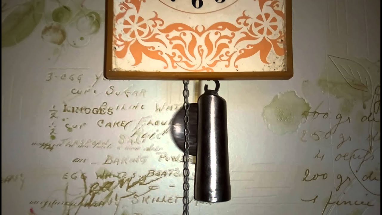 Часы-ходики \"Маяк\" - YouTube