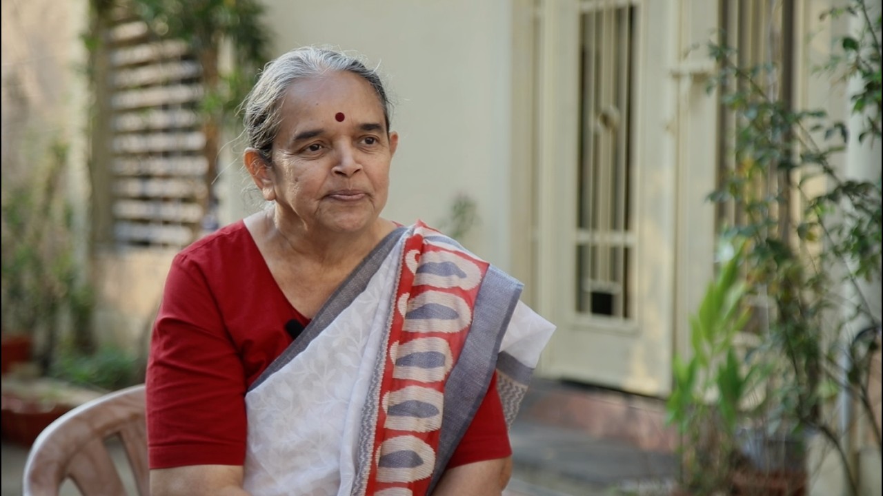 रुजवू या जीवनराई - स्व. लताताईंची मुलाखत