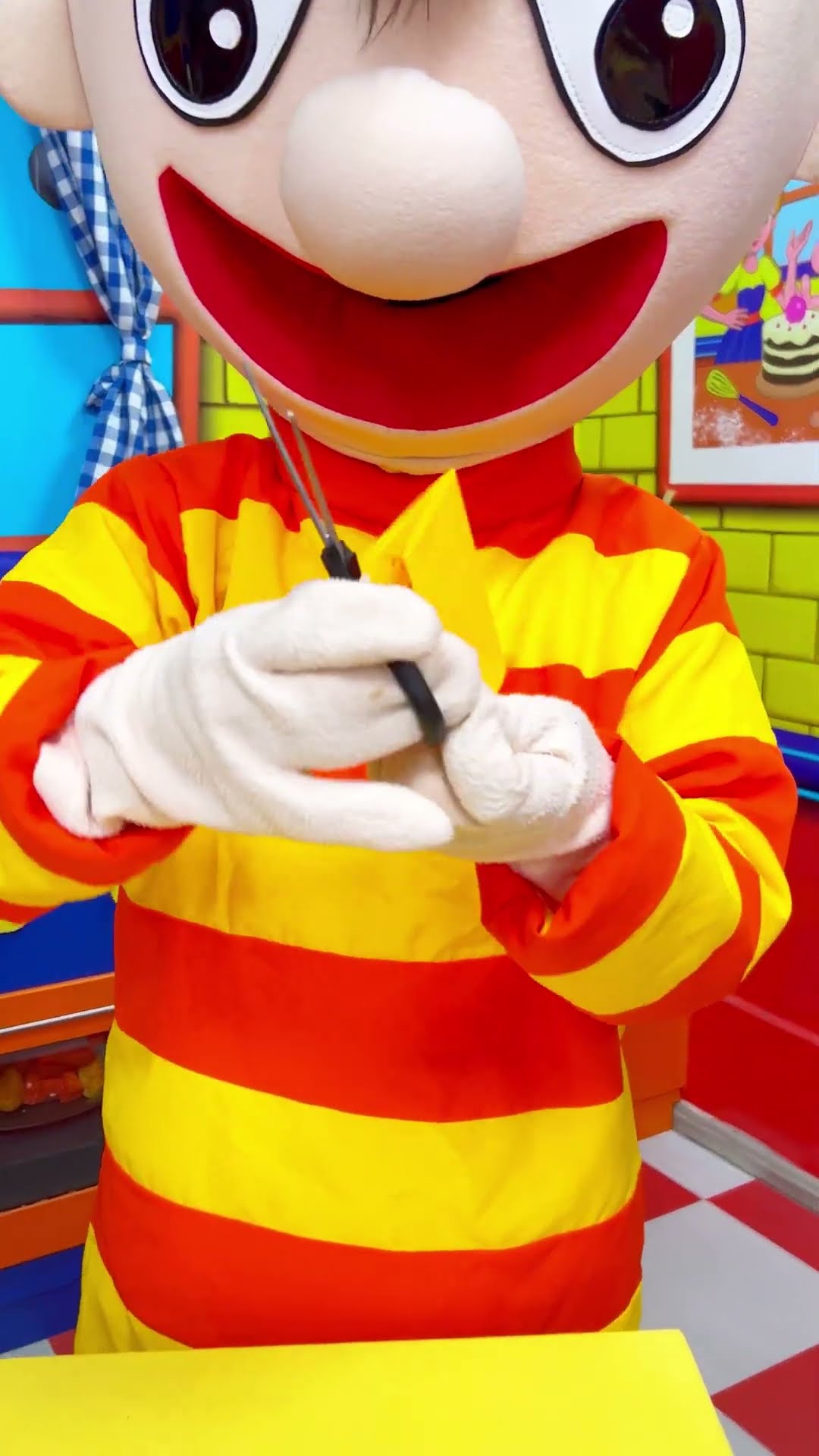 Crea calabazas con Beto - Bely y Beto  #belyybeto #videosparaniños