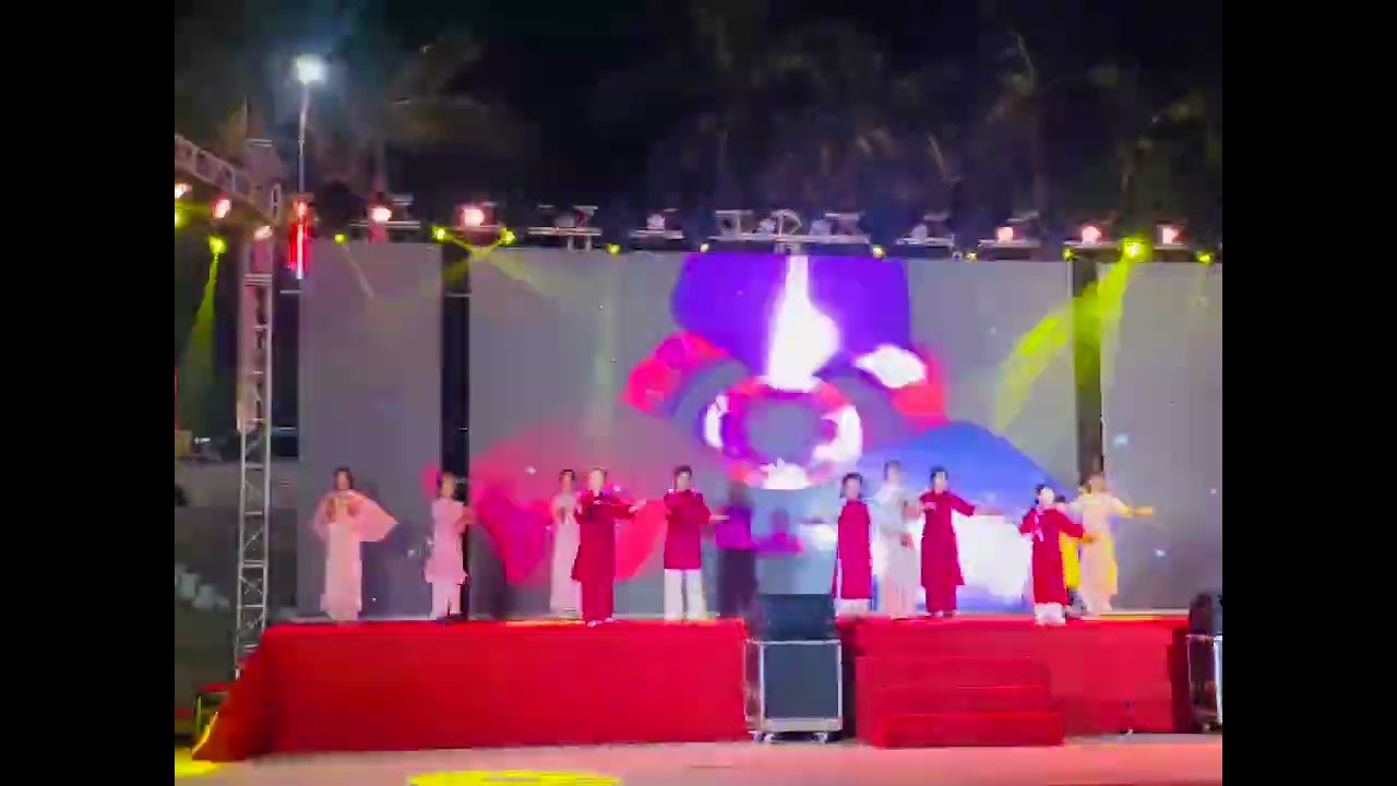 Câu lạc bộ nhí hy cương 