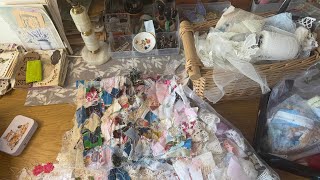 I need to relax and de-stress so come slow stitched with me 