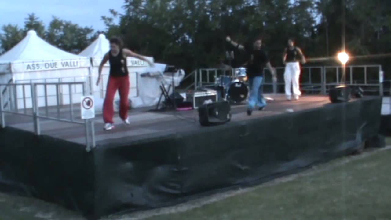 betosky face Waka waka - Shakira - Zumba® Fitness