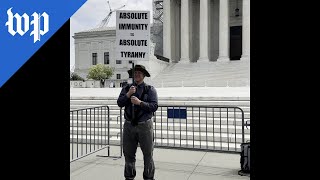 Protesters hope justices deny Trump’s request for immunity