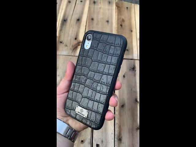 (Màu đen) Ốp lưng da cá sấu dành cho iPhone XR - Hiệu KST