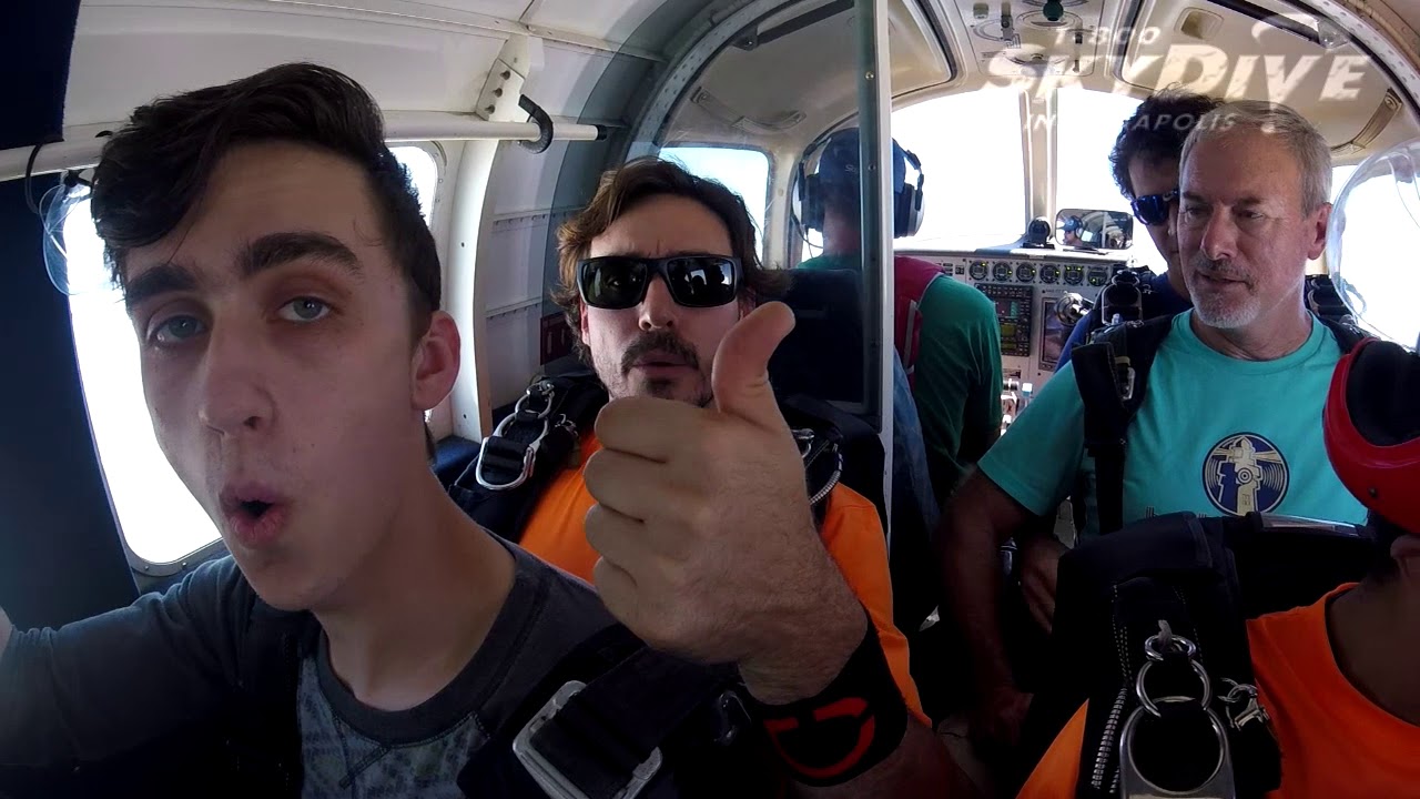 Noha W.Miller's Tandem skydive!