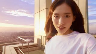 綾瀬はるか、早朝のタワーから自撮りで東京を一望！情熱的な語りかけ／NTTドコモCM（30+60秒）