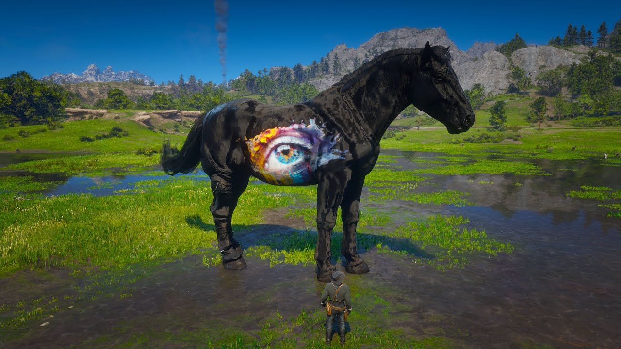 Лошадь с большими черными глазами, прирученная Артуром Морганом недалеко от ранчо Эмеральд