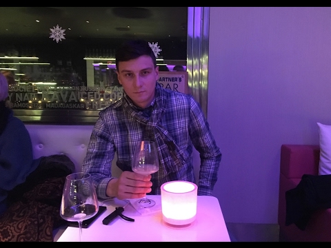 შოთა წურწუმია 66 მეტრის სიმაღლეზე მდებარე  პრაღის ტელეანძის ბარში OBLACA იანვარი 2017 წელი