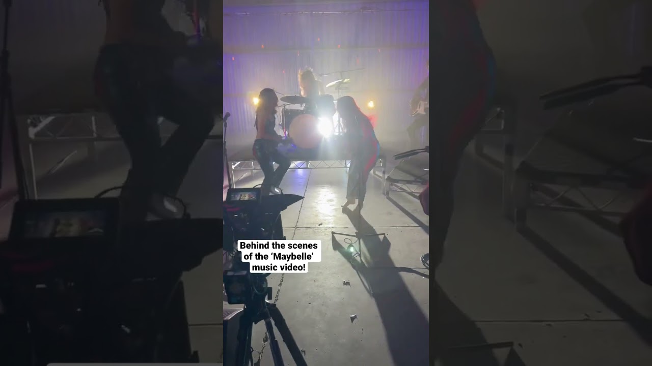 Mira BTS of ‘Maybelle’! Lots and lots of jumping around ⚡ #shorts #youtubeshorts #behindthescenes en YouTube Mira BTS of ‘Maybelle’! Lots and lots of jumping around ⚡ #shorts #youtubeshorts #behindthescenes en YouTube