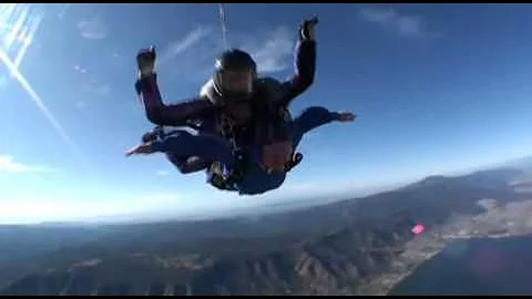 Melissa McGuire SKYDIVES!!