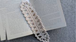 Crochet Triangular Lace Bookmark