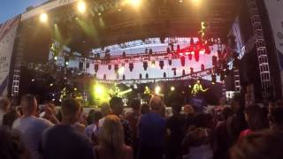 Famous Darius Rucker ( Don't Think I Don't Think About It) Net Worth