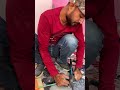 کراچی میں سولر سسٹم لگوانے سے پہلے یہ ضرور جان لیں ٹیکنیشن کے پاس سسٹم لگانے کا سامان پورا ہے