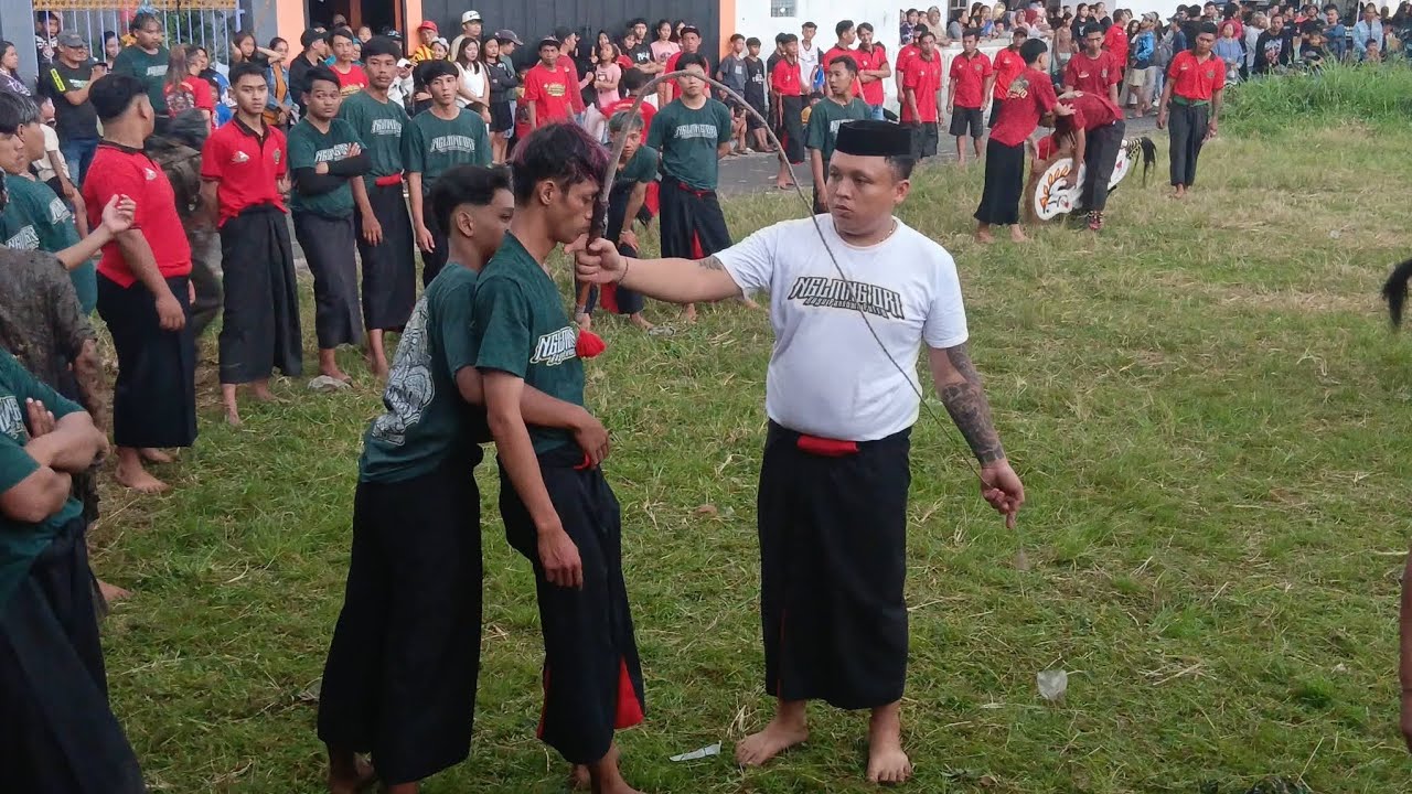 SATRIO PANDOWO x ROGO PANDOWO PUTRO‼️full Kalapan Kuda Lumping Campursari live Genengan - Pakisaji