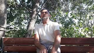 Bir Kulumu Çok Sevdim