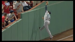 Gio Urshela makes great catch in left field vs Boston Red Sox July 25 2019