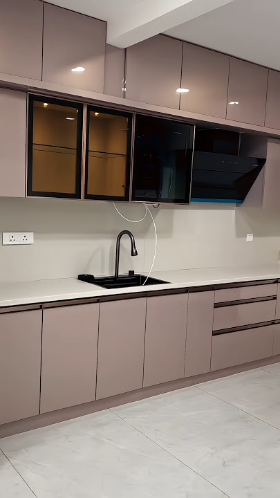 Modern Modular Kitchen 2025 – Smart, Sleek & Space-Saving!