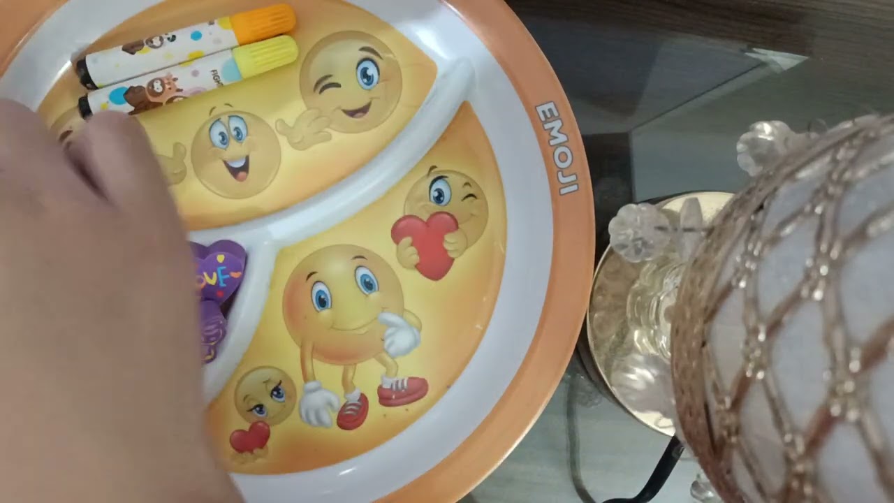 filling platter with stationary I A n j  art and craft