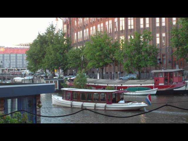 Sightseeing Around Nieuwmarkt Amsterdam (6.16.10 Full HD)