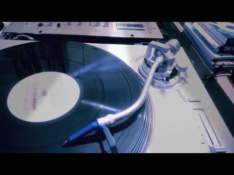 Dadableep — Trackdigger tracked 0059 B2 „Crash Orig Mix“ from the Crash Ep