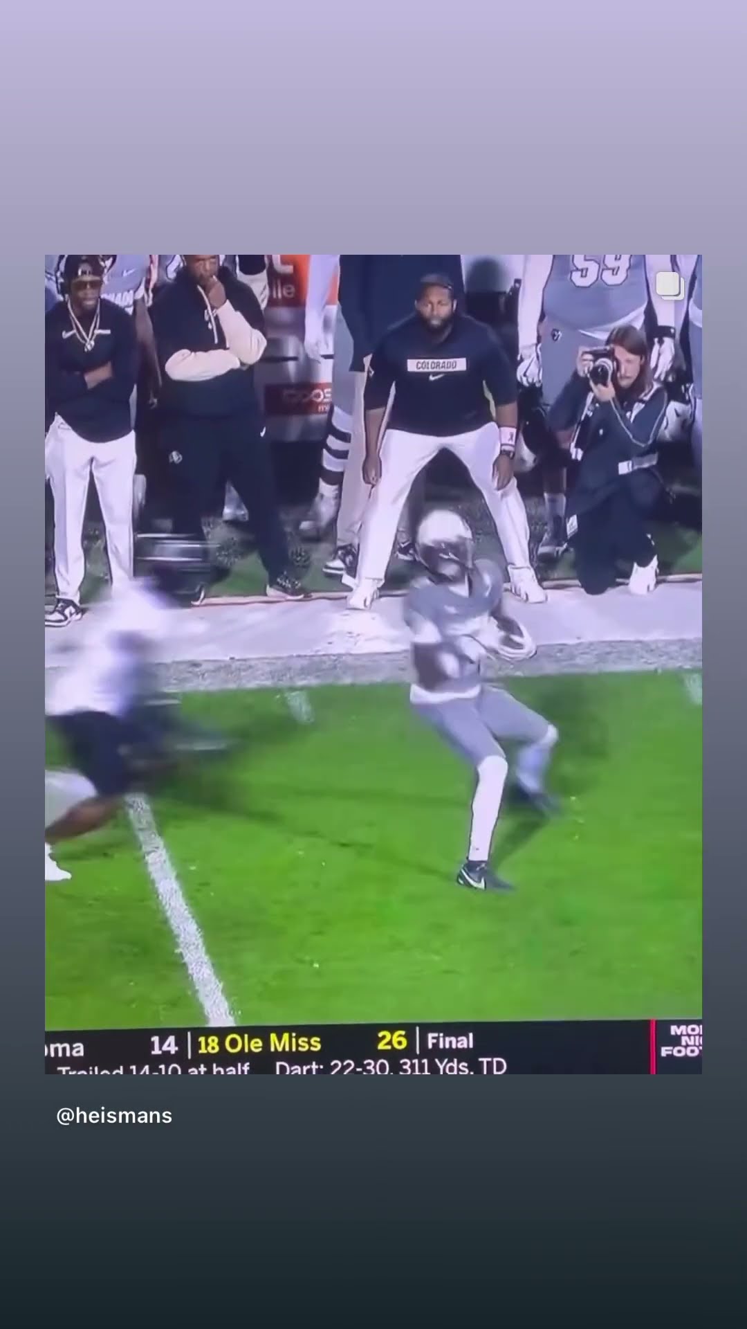 He won the Heisman ? #hoodnews #travishunter #colorado #heisman #winner #omg #how #widereceiver #i