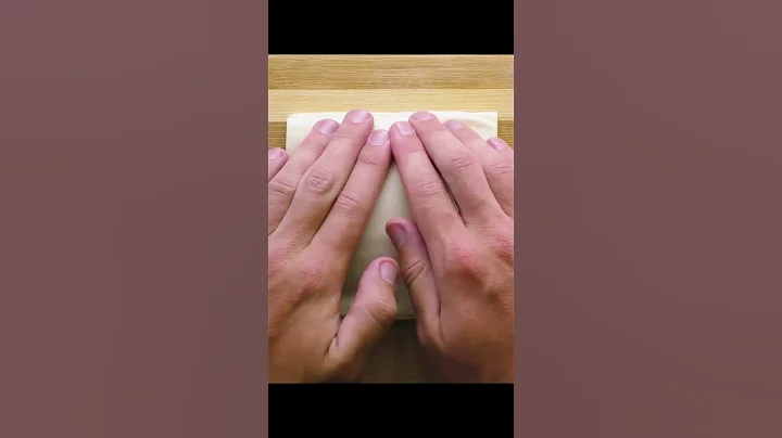 Puff pastry puffs with potatoes and dill