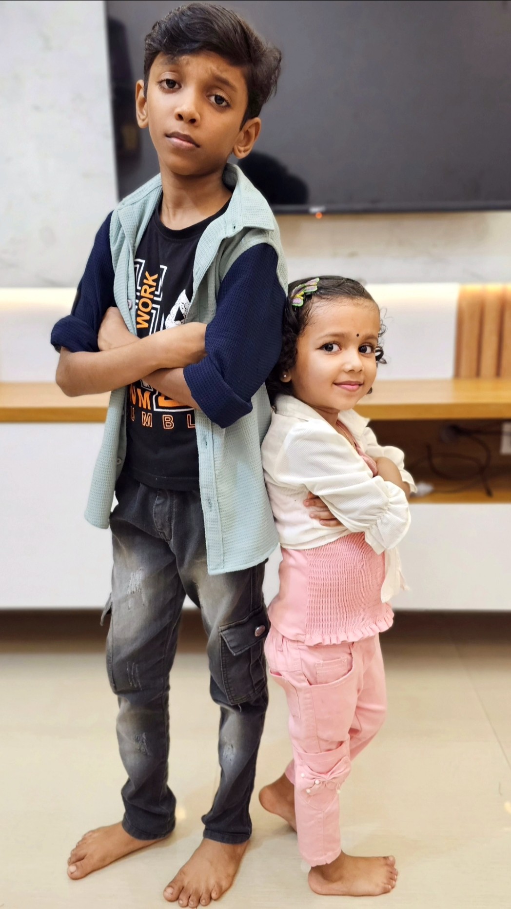 Tom\u0026Jerry?#krishnaavyu #pushpa2 #dance #dancevideo #alluarjun #kissik