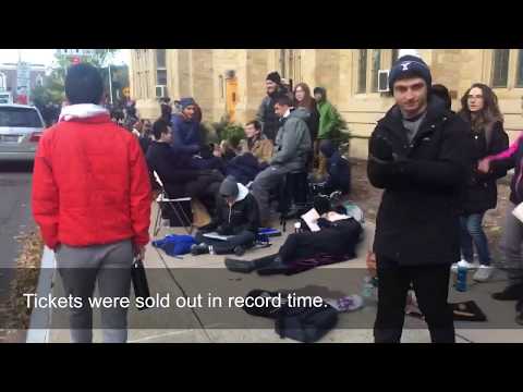 Students Scramble to Buy Harvard Yale Tickets