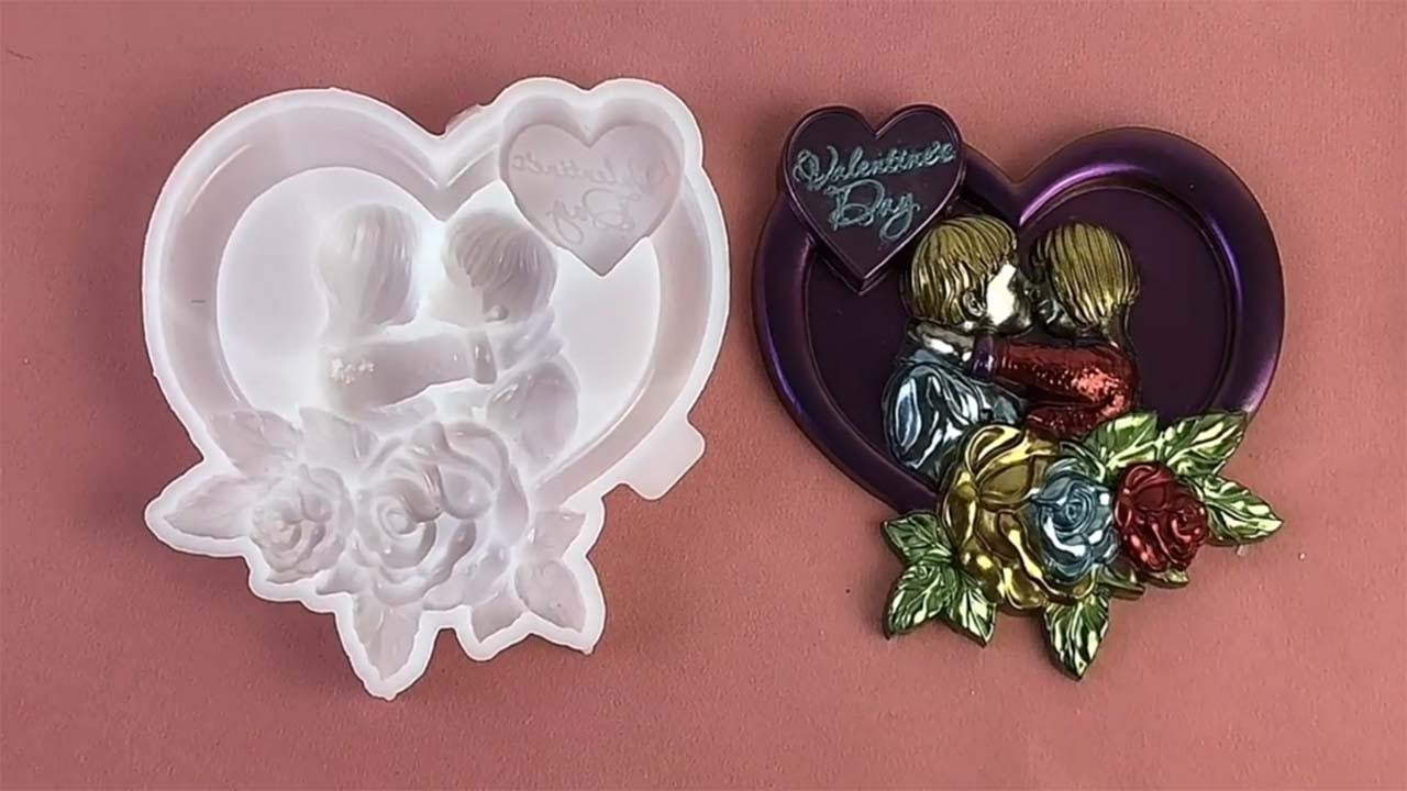 CrazyMold's Heart Shaped Flower Relief Decoration Resin Mold