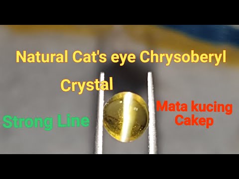 Natural Chrysoberyl Cat's Eye 2.20ct srilanka ceylon crystal clean Batu mata kucing bersih kristal. 