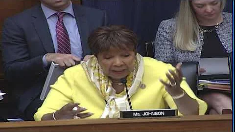 Rep. Johnson questions DOT Secretary Chao at hearing on air traffic control privatization