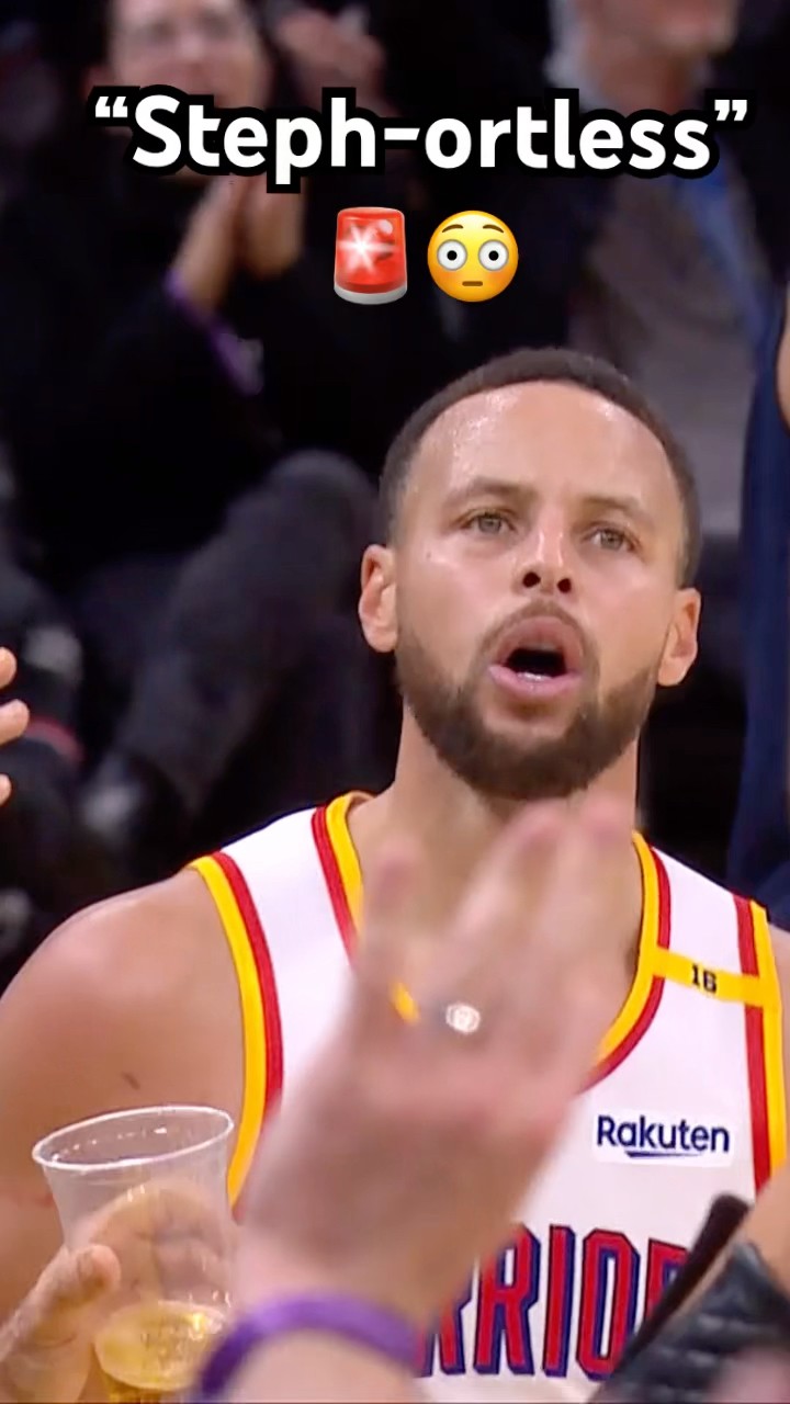 Stephen Curry hits the UNREAL buzzer beater over the defenders! ??|#Shorts