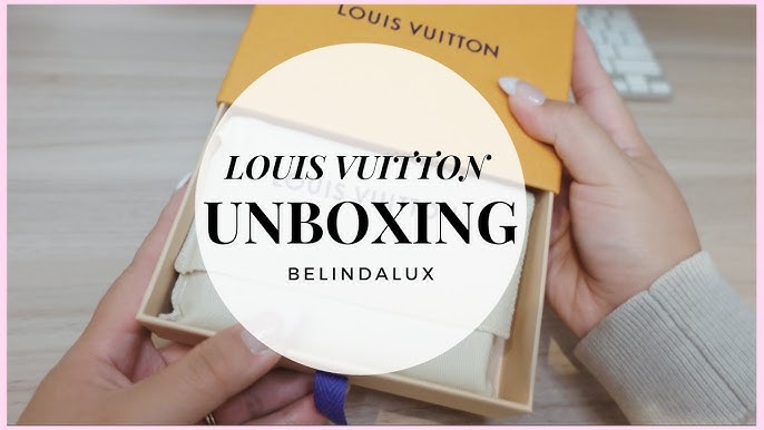 🔑 Louis Vuitton Key Pouch styles, how to open & what fits inside 