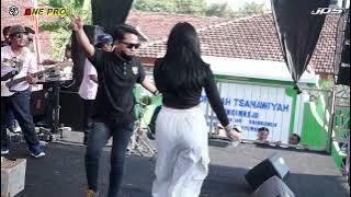 Dini Kurnia Lungsuran panggonan One pro pemuda toyamas jps audio